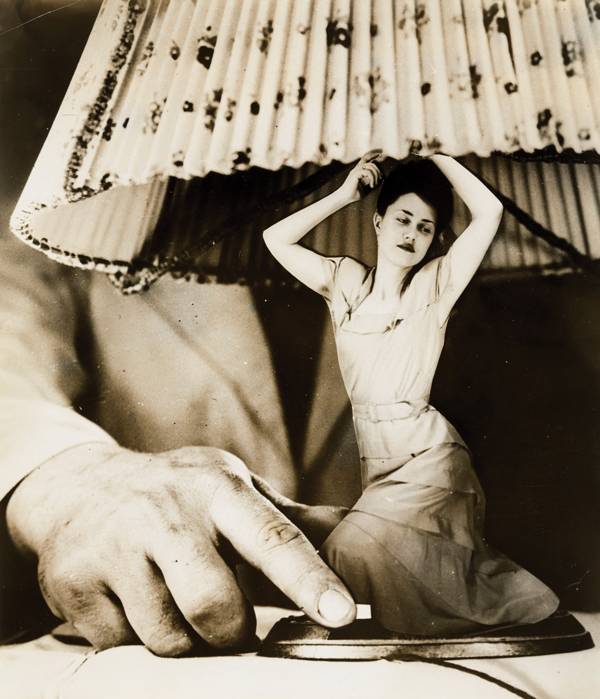 Grete Stern, Sueño No. 1: Artículos eléctricos para el hogar, 1949. © 2015 Estate of Horacio Coppola